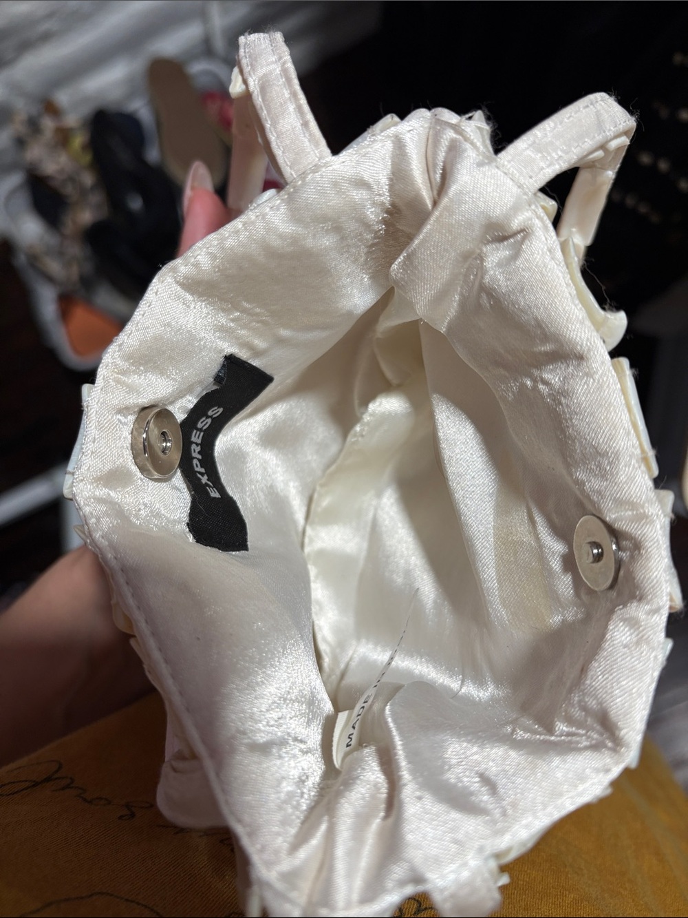 Express Mother of Pearl Style Handbag - Picture 9 of 9